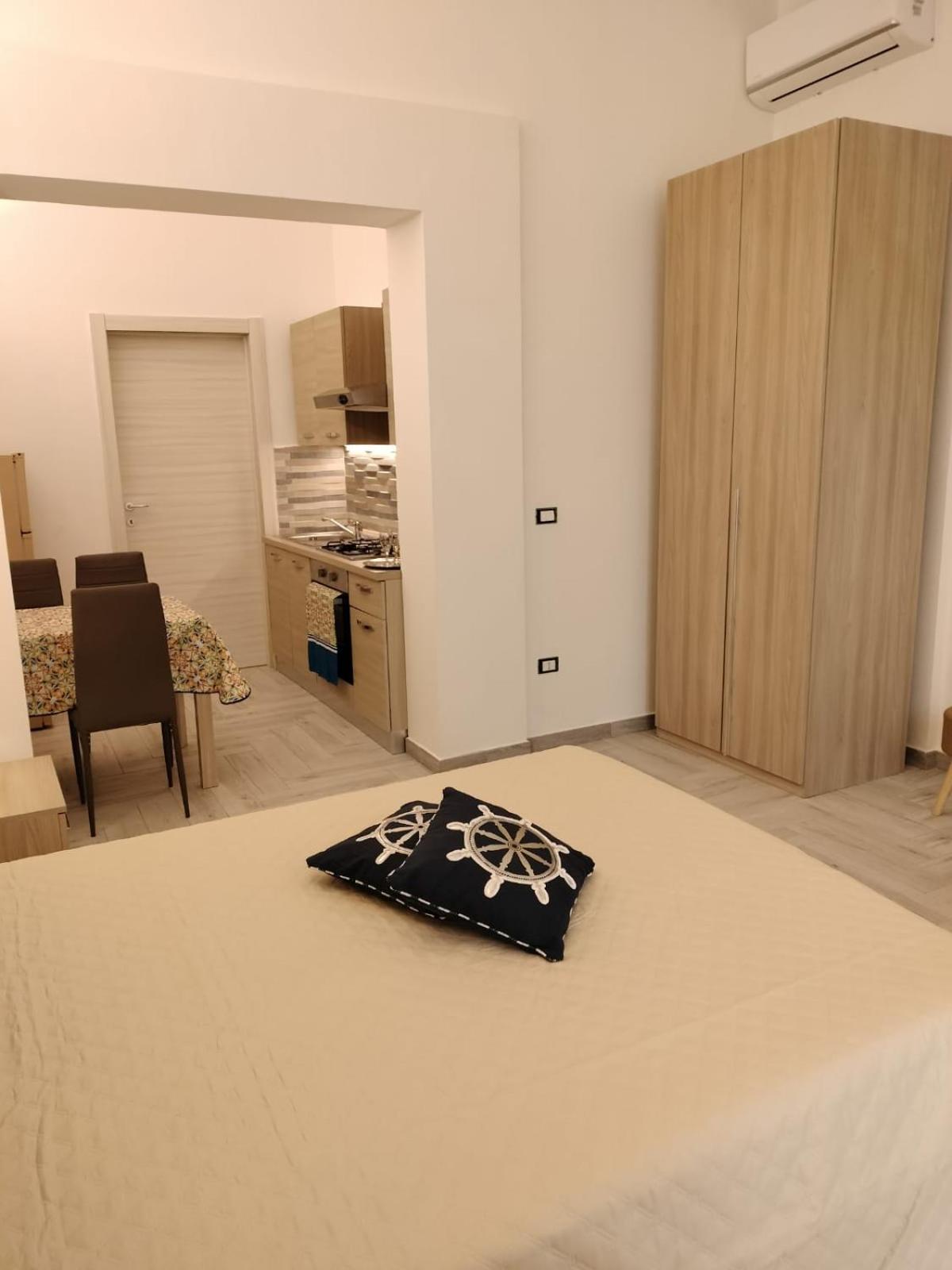 Acquazzurra Affittacamere Torre Lapillo Rum bild